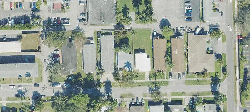 Six-Unit Apartment Building