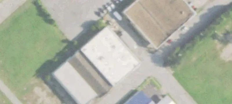 Warehouse Space with Grade-Level Doors