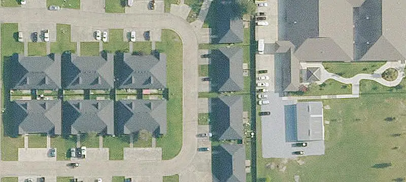 Two-Unit Duplex with Fenced Yards