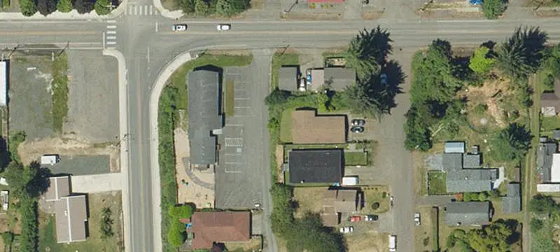 Two-Unit Duplex with Laundry Hookups