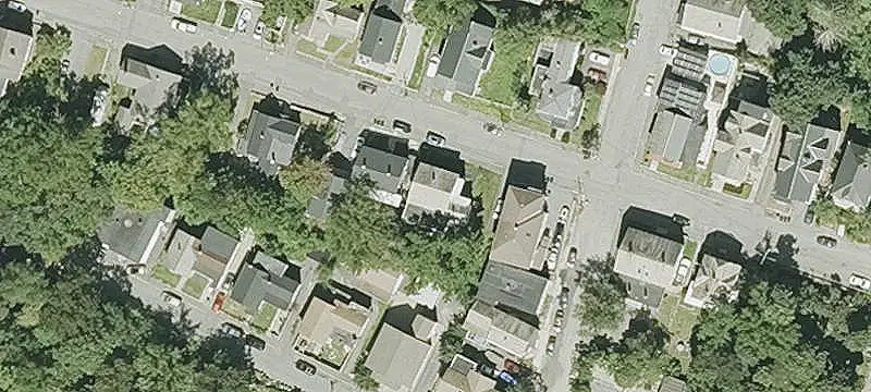 3-Unit Multifamily Building