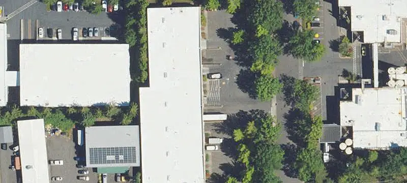 Freestanding Distribution Center