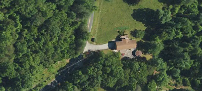 Equestrian Property with Nine-Stall Barn