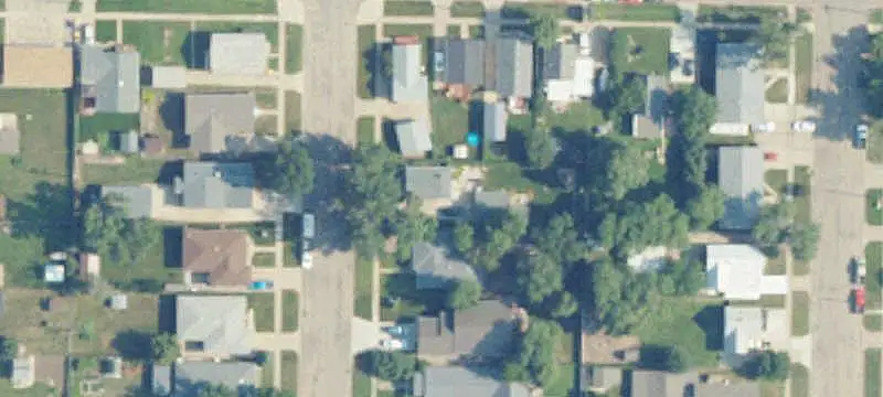 4-Unit Apartment Building with Private Entrances