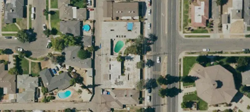 13-Unit Apartment Building