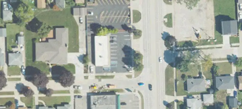 Mixed-Use Building with Penthouse