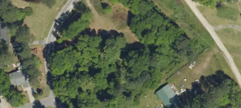 Commercial Land Along Parkway