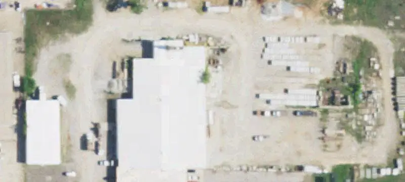 Renovated Flex Space with Fenced Yard