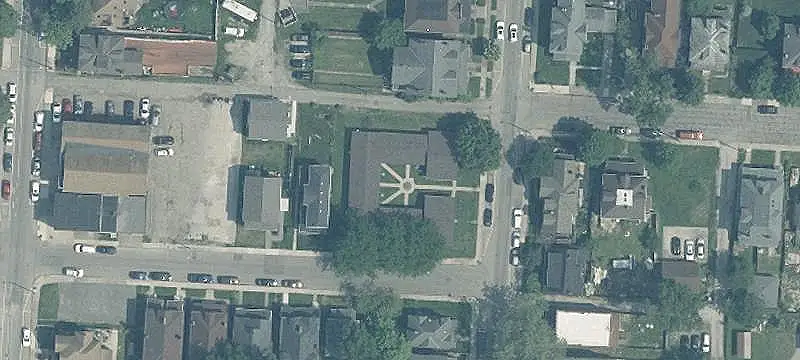 13-Unit Furnished Apartment Building