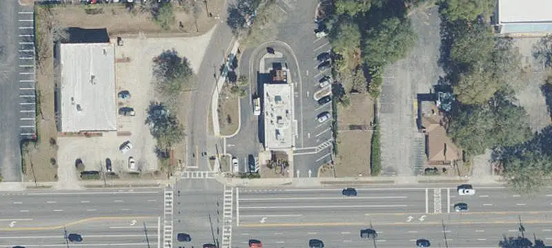 Freestanding Drive-Through Restaurant