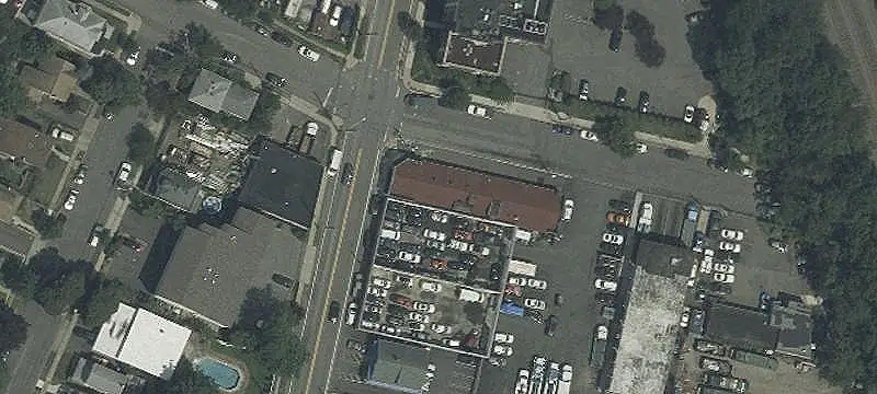 Retail Space with Dry Cleaner