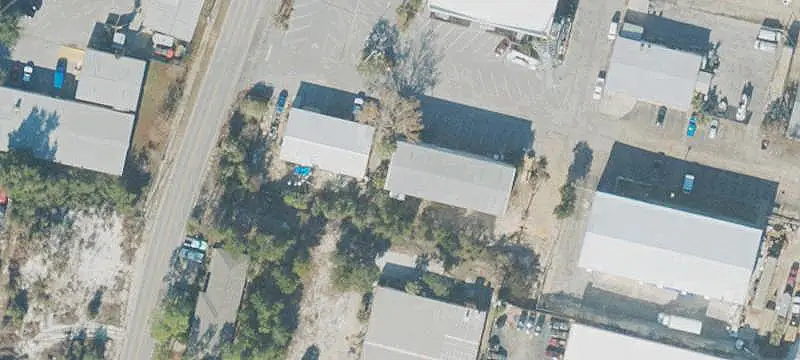 Warehouse with Overhead Door