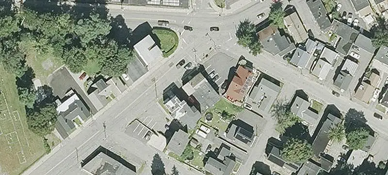 Renovated Triplex with Dedicated Parking