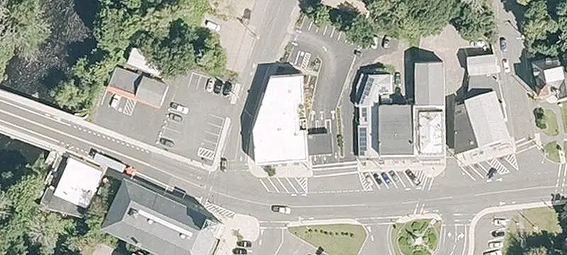 Mixed-Use Building with Separate Units