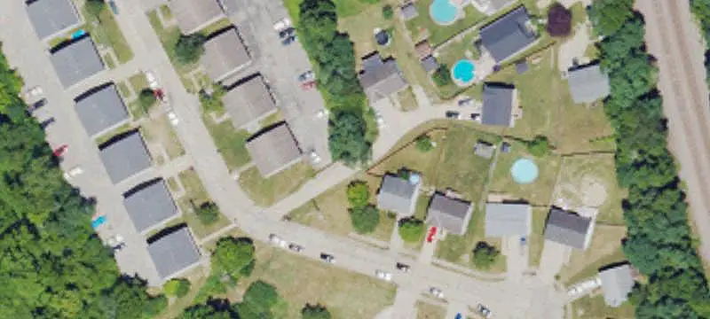 Duplex with No-Step Entry