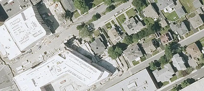Multi-Story Duplex