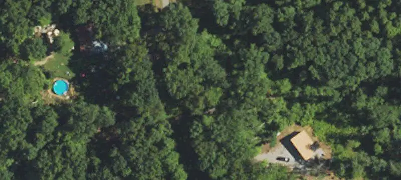 Furnished Rental Cabin with Hot Tub