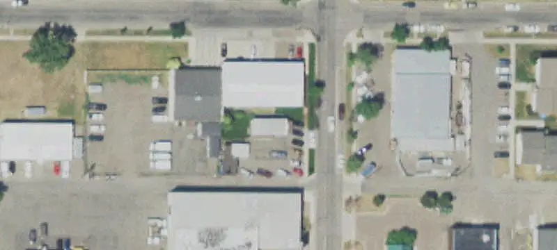 Mixed-Use Property with Garage