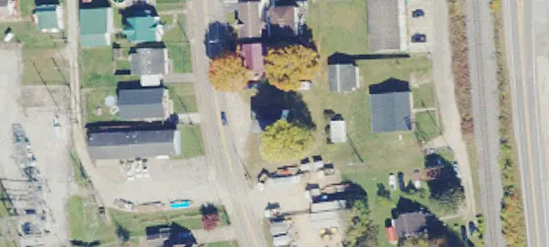 Mixed-Use Property with Apartment