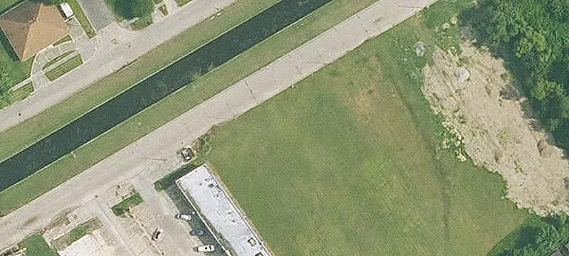Commercial Land