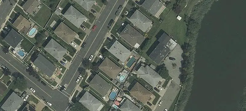 One-Bedroom Apartment with Side Yard