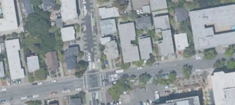 7-Unit Apartment Building