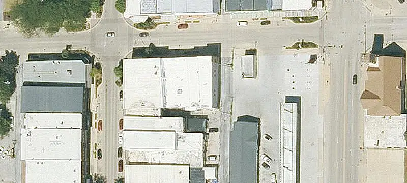 Multi-Tenant Retail Space