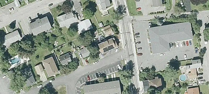 Four-Unit Multifamily with Solar
