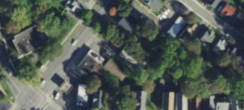 5-Unit Townhouse-Style Apartment Building