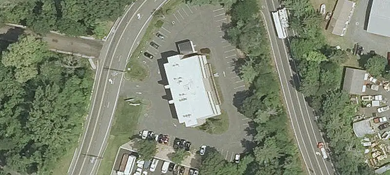 Flex Space with Overhead Door