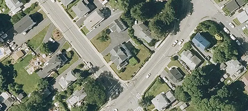 Three-Unit Triplex with Garage