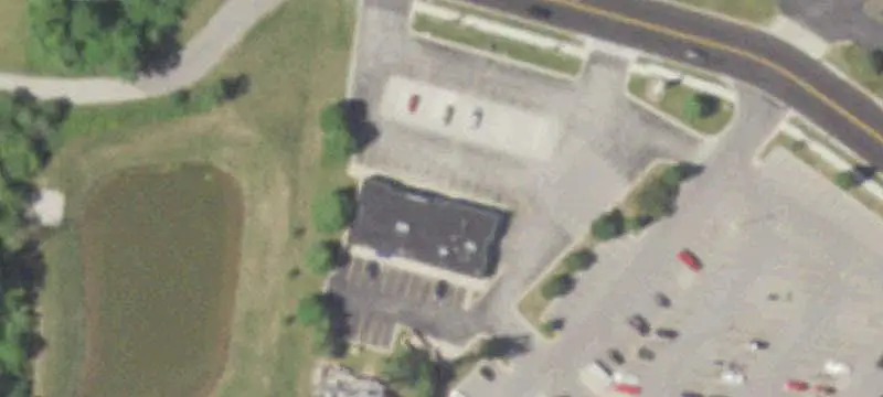 Retail Building on Acreage