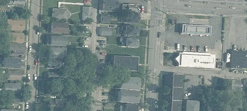 8-Unit Apartment Building
