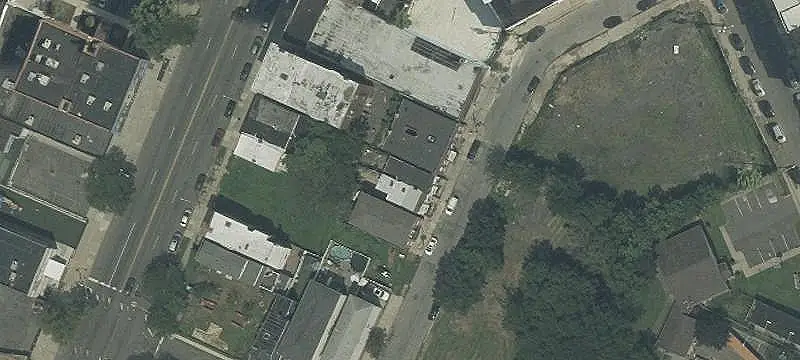 Warehouse Near Major Transportation Routes