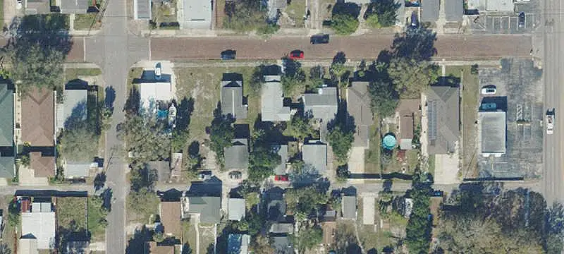 Duplex with Separate Utilities