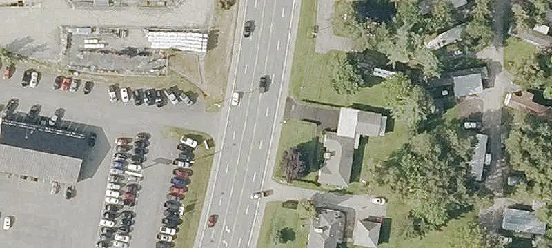 Retail Space with On-Site Parking