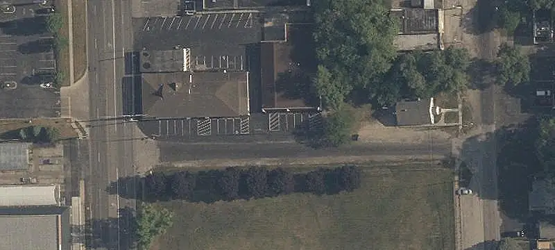 Multi-Building Shopping Center