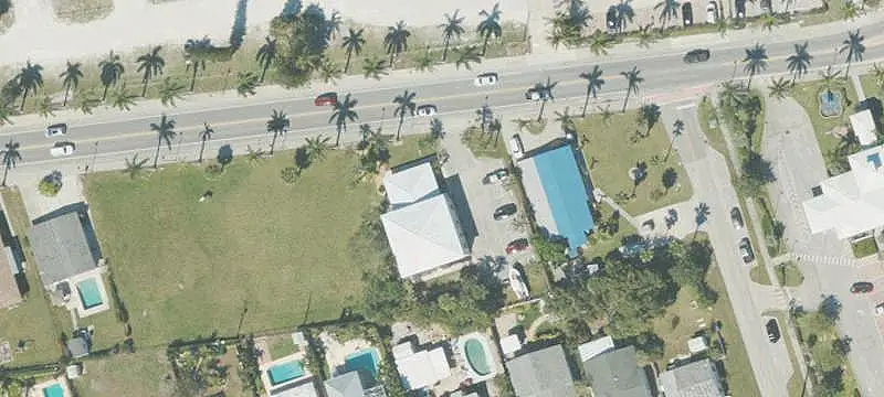 Furnished 5-Unit Apartment Building