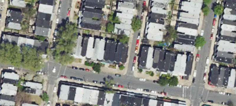 Mixed-Use Building with Restaurant Space