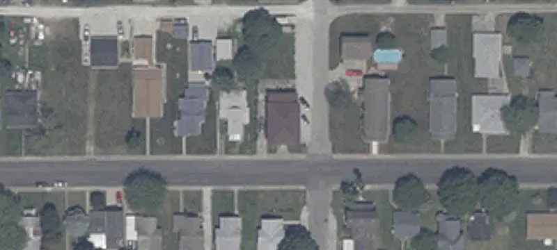 Mixed-Use Building with Garage