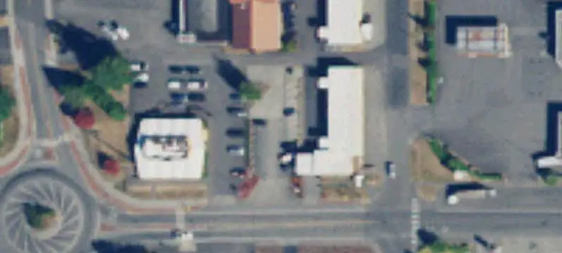 Single-Story Restaurant Building