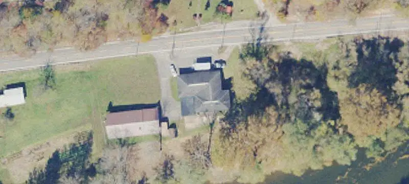 Mixed-Use Property with Workshop
