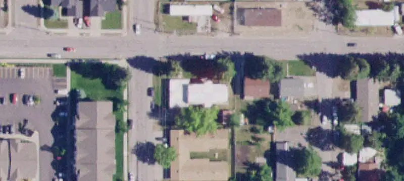 4-Unit Quadplex with Rental Shop