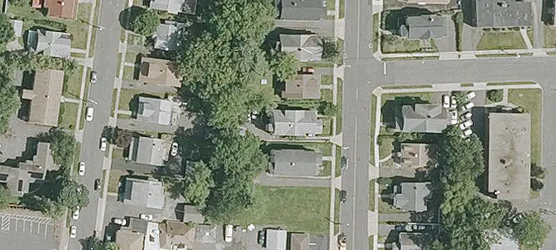 Triplex with Detached Garage