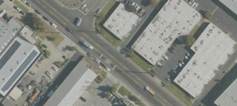 Distribution Center with Secured Yard