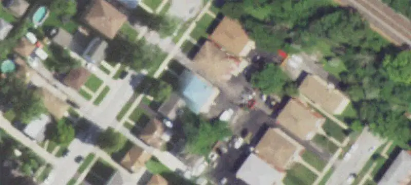 5-Unit Brick Apartment Building