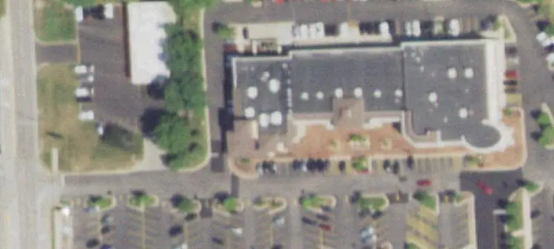 Retail Space with Co-Tenants