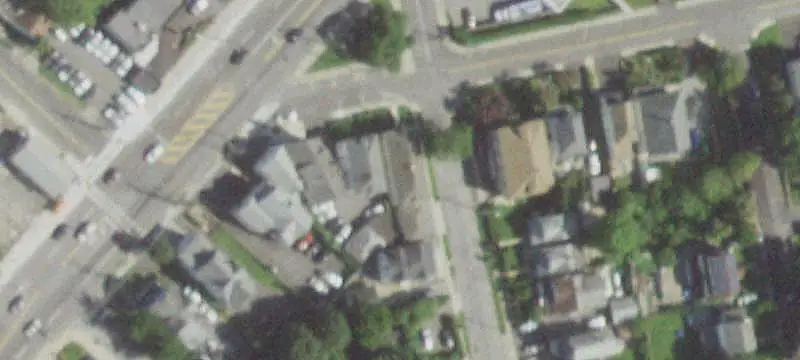 4-Unit Multifamily with Garage