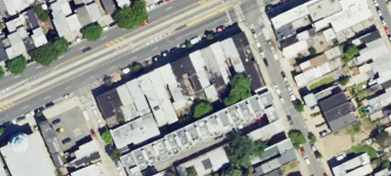 5-Unit Apartment Building