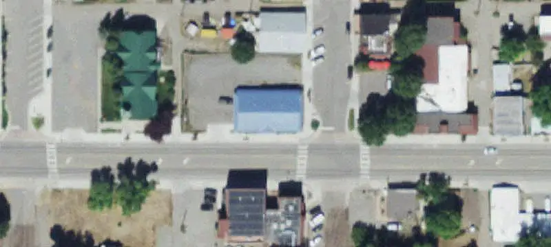 Two-Suite Mixed-Use Property